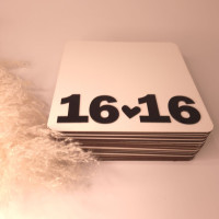 Біла підкладка квадратна 16 см
