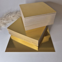 Картонна підкладка 21х21 см золото срібло