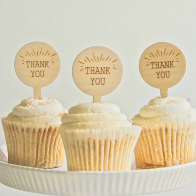 Деревянный ценник для витрины: презентация в стиле эко Деревянный ценник для витрины: презентация в стиле эко