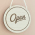 Вывеска Открыто – Закрыто на двери. Деревянная табличка Open – Closed