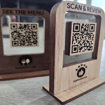 Табличка с QR кодом для бизнеса